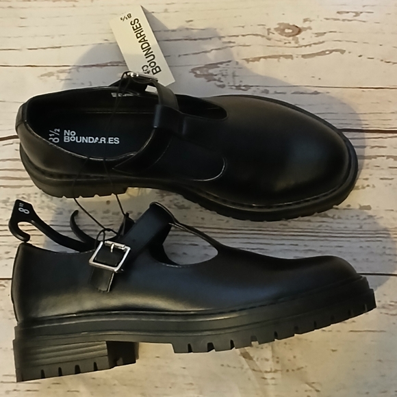 No Boundaries Shoes - No Boundaries Black Women's Shoes